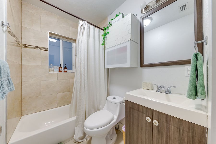 Furnished Finder property 1048734_1 photo 40