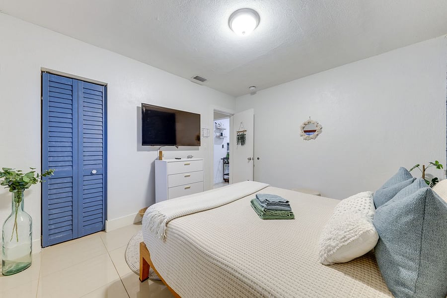 Furnished Finder property 1048734_1 photo 39