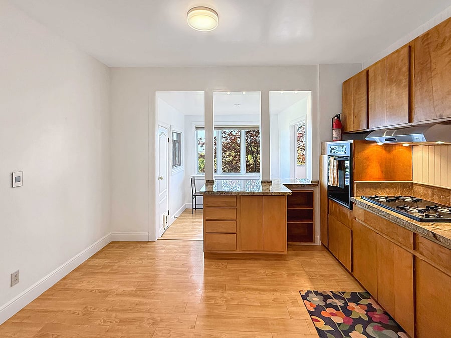 Furnished Finder property 1048735_1 photo 6