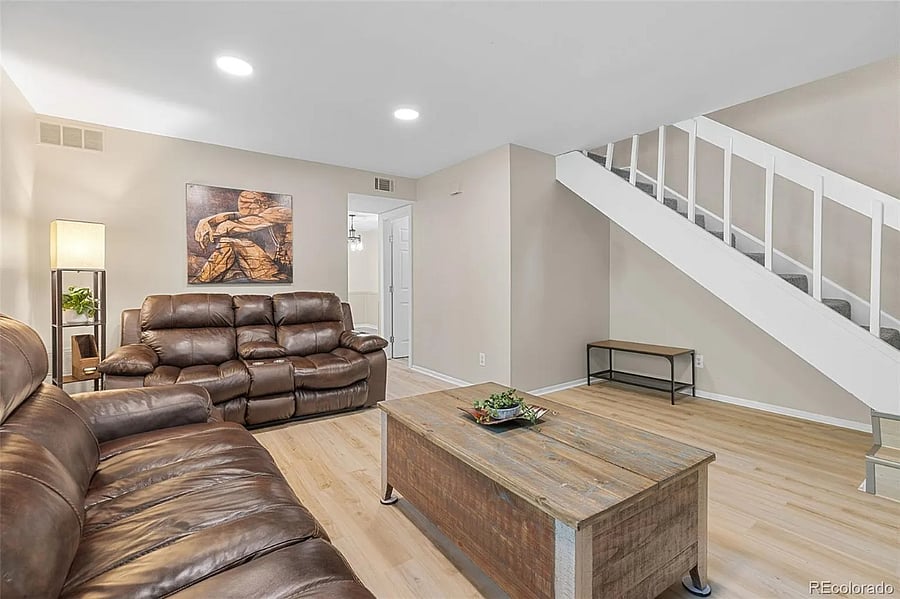 Furnished Finder property 1048737_1 photo 3