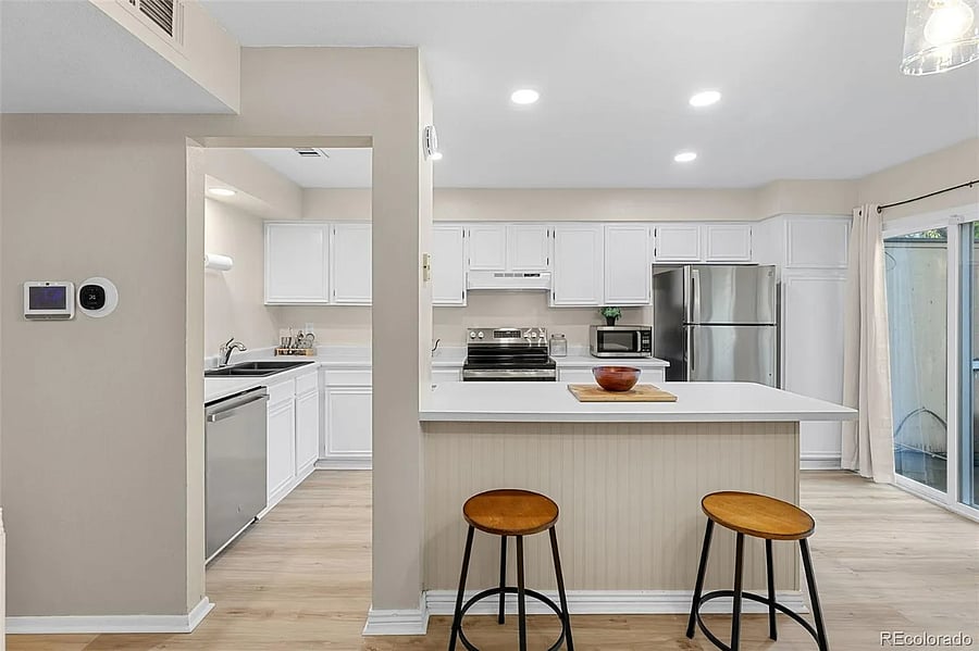 Furnished Finder property 1048737_1 photo 6