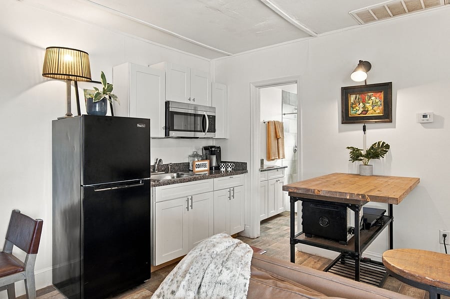Furnished Finder property 1048763_1 photo 6