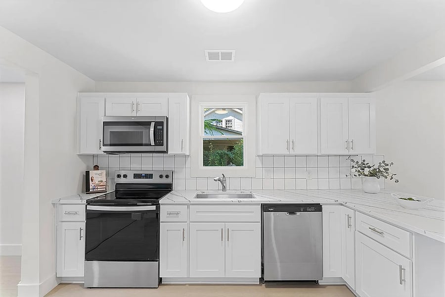 Furnished Finder property 1048773_1 photo 7