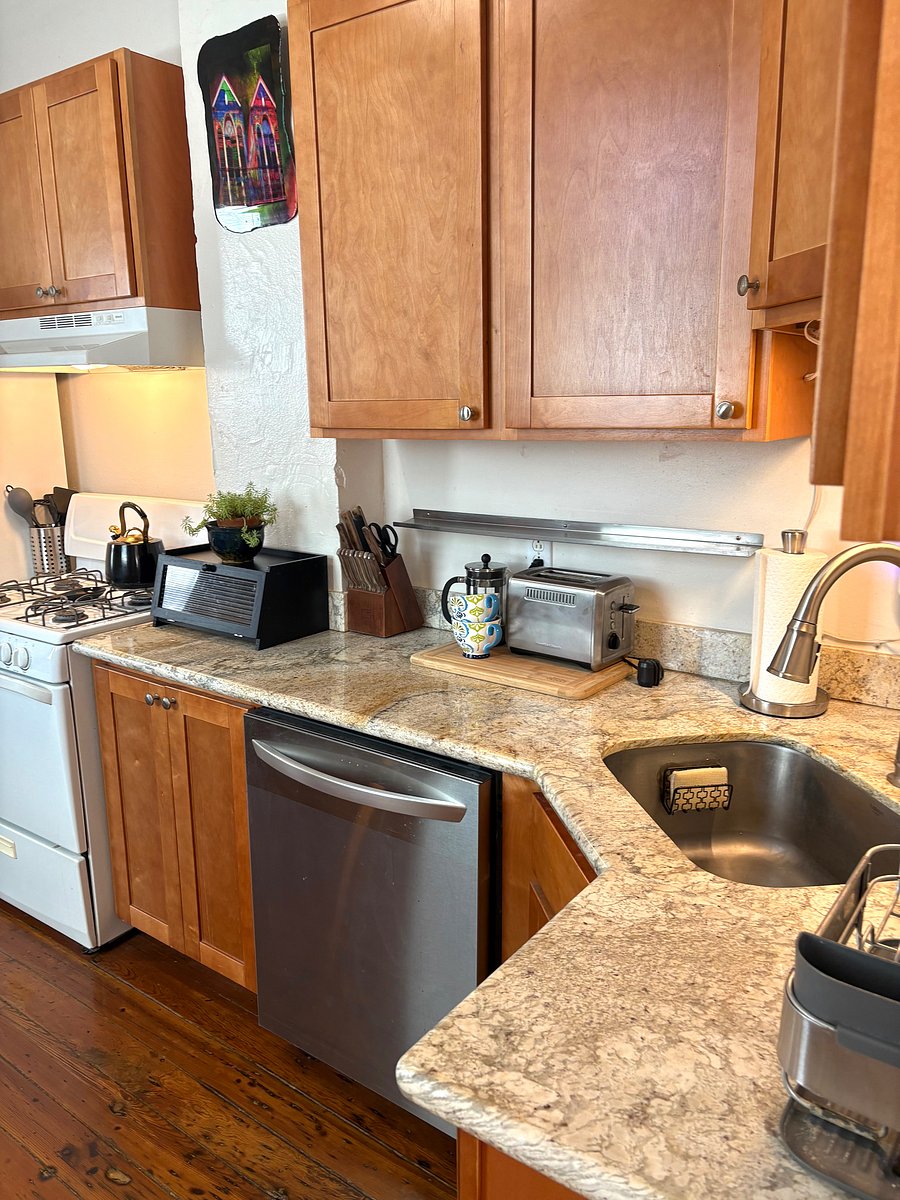 Furnished Finder property 1048774_1 photo 7
