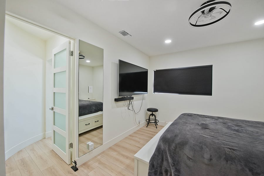 Furnished Finder property 1048801_1 photo 23