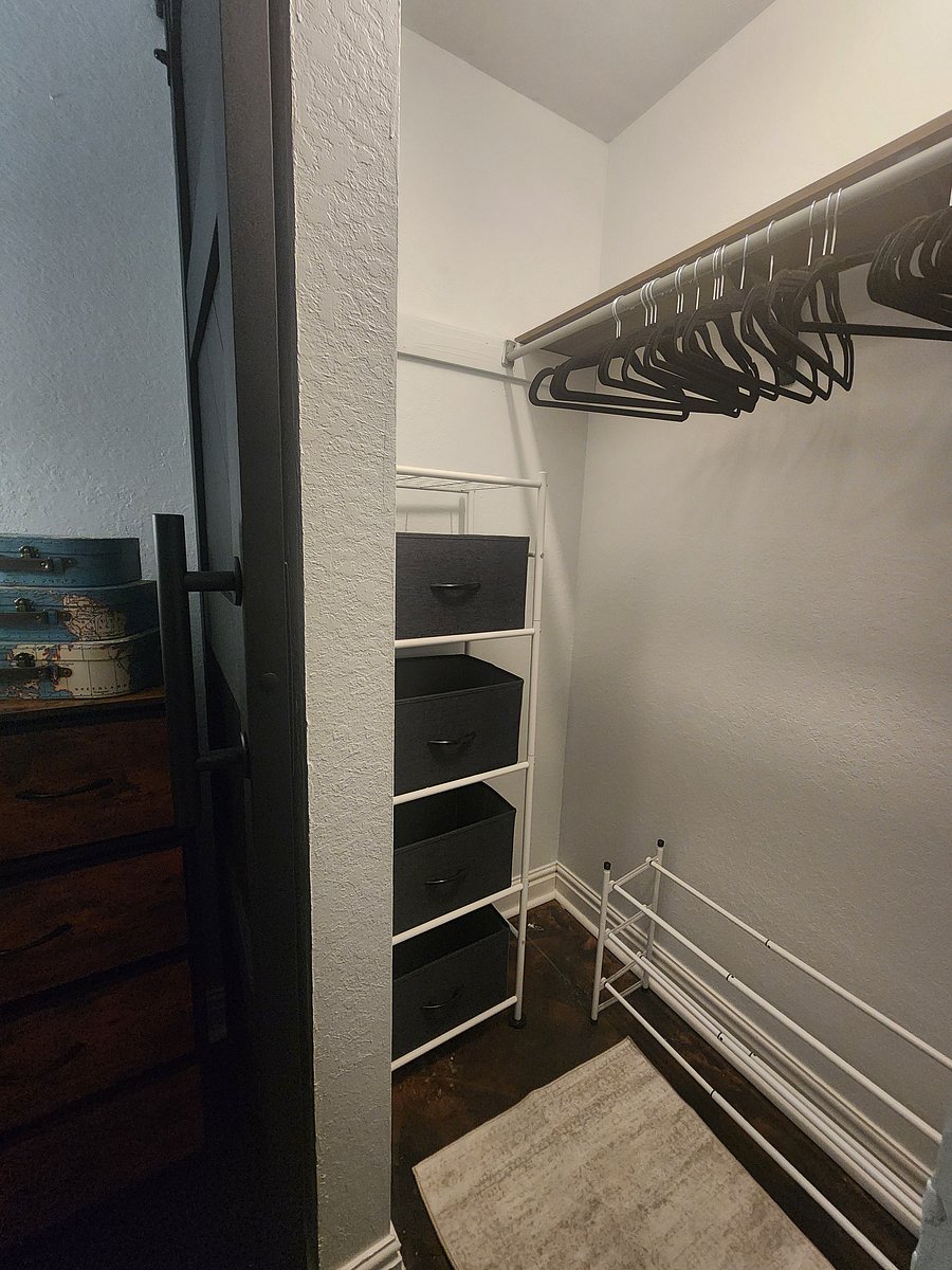 Furnished Finder property 1048802_1 photo 10