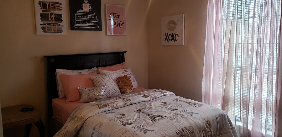 Furnished Finder property 1048811_1 photo 10