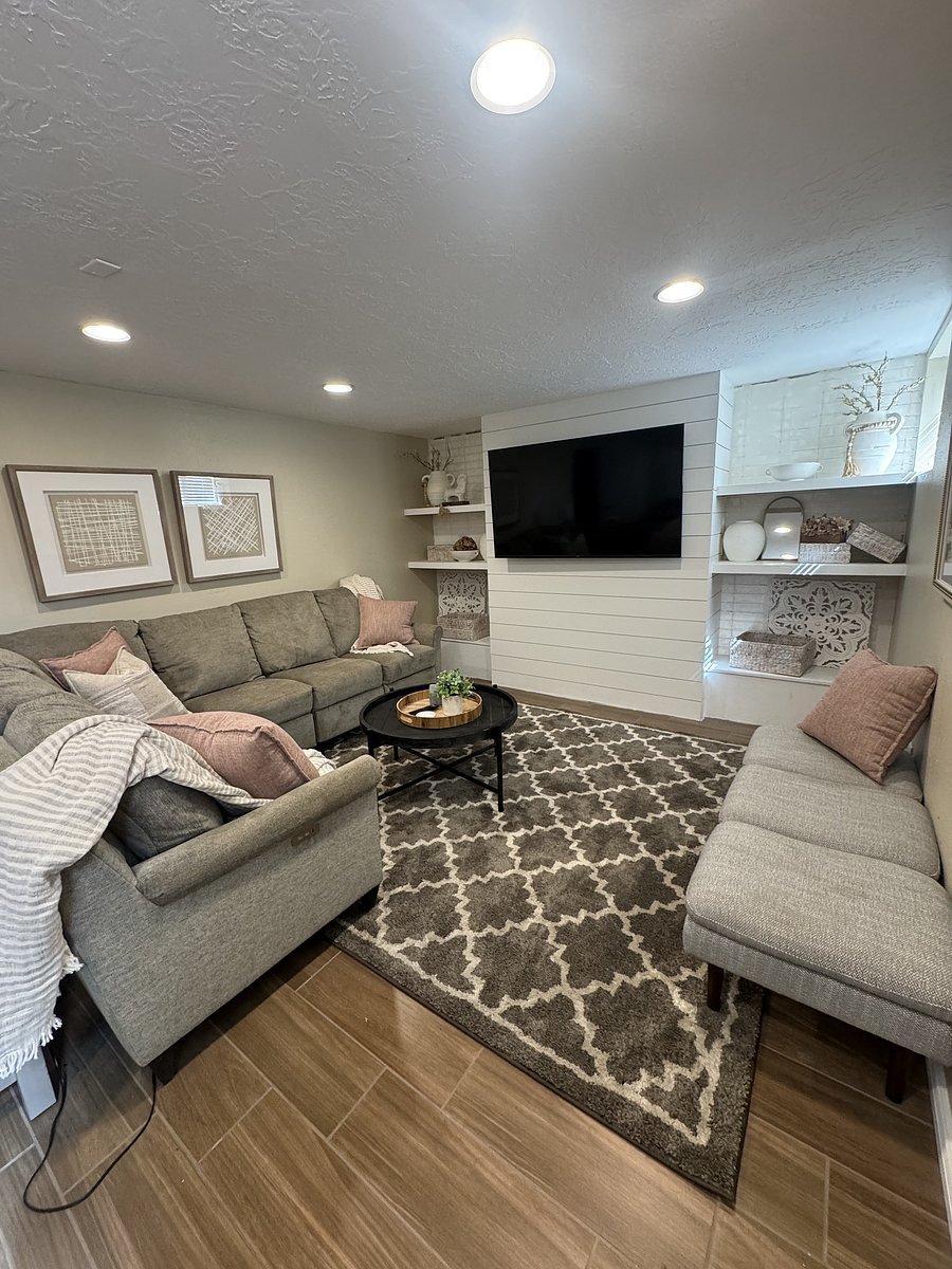 Furnished Finder property 1048815_1 photo 3