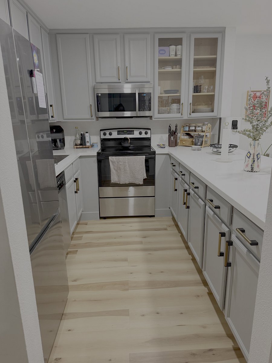 Furnished Finder property 1048818_1 photo 3