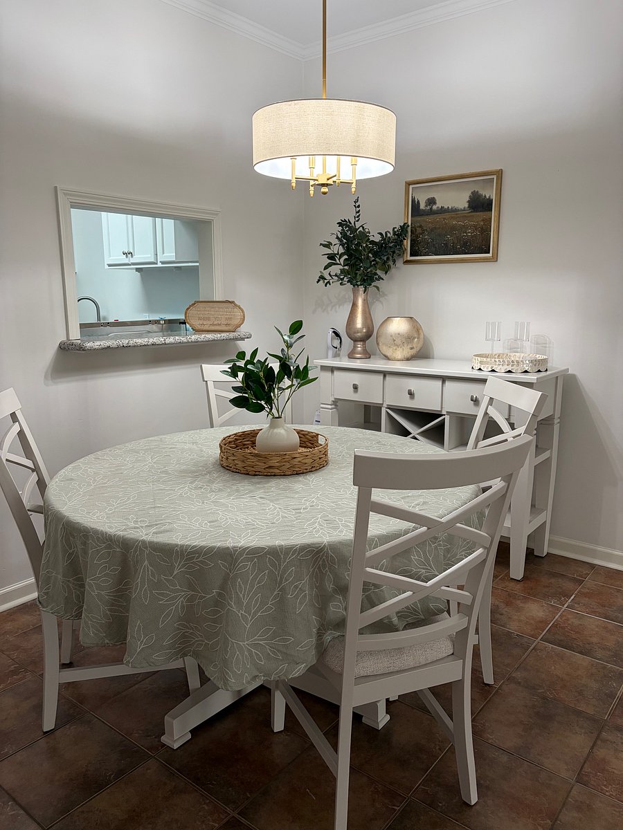 Furnished Finder property 1048820_1 photo 2