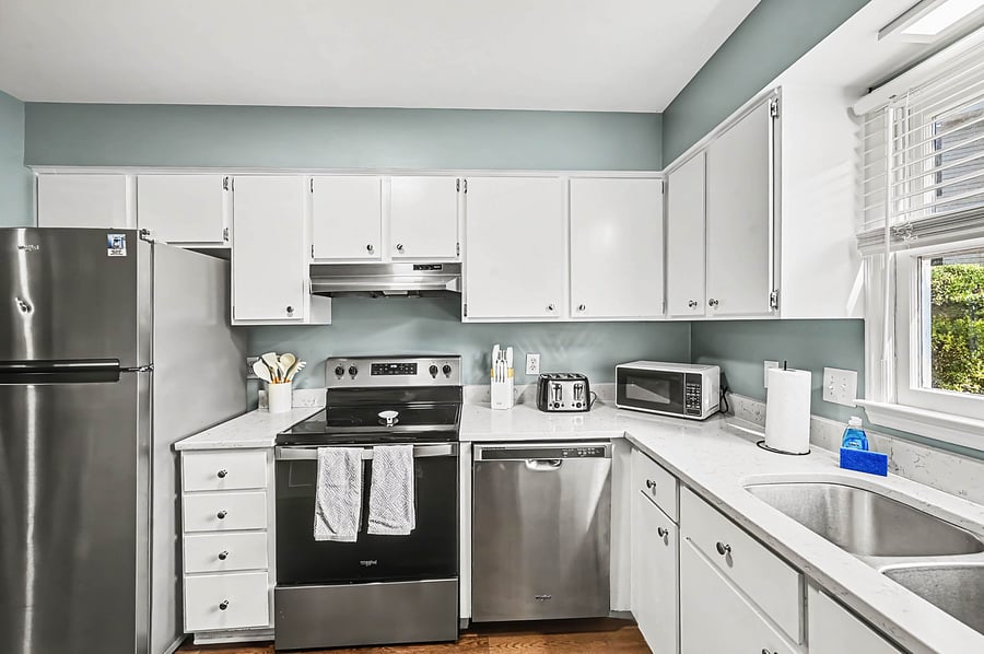 Furnished Finder property 1048836_1 photo 3