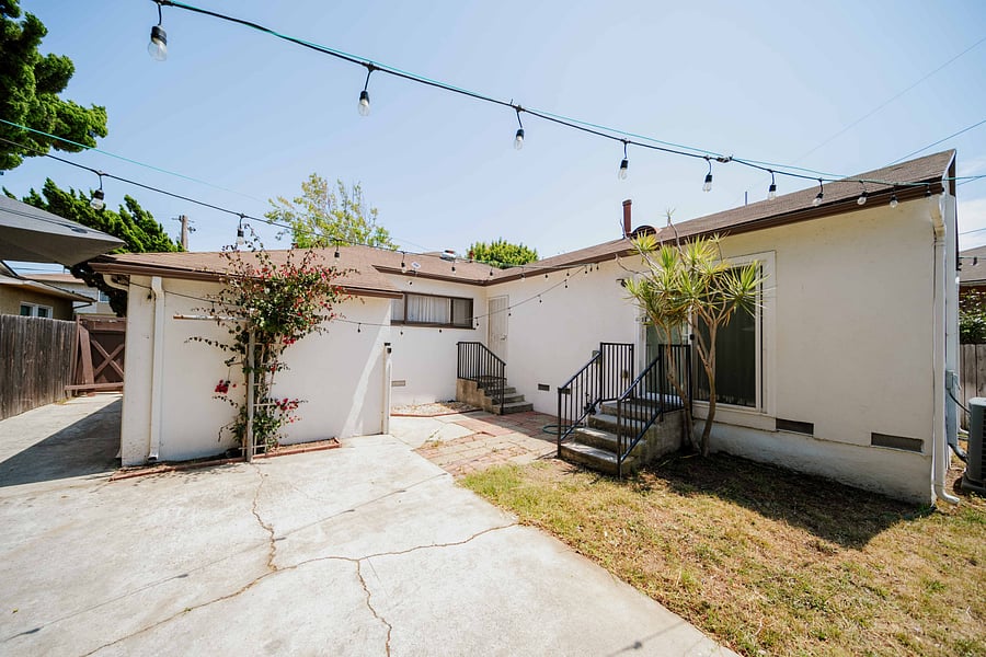 Furnished Finder property 1048846_1 photo 23