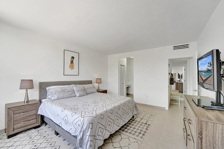 Furnished Finder property 1048847_1 photo 17