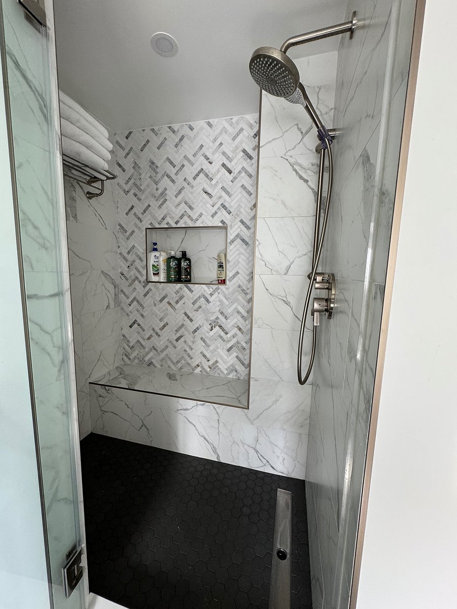 Furnished Finder property 1048849_1 photo 13