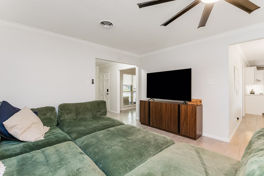 Furnished Finder property 1048854_1 photo 27