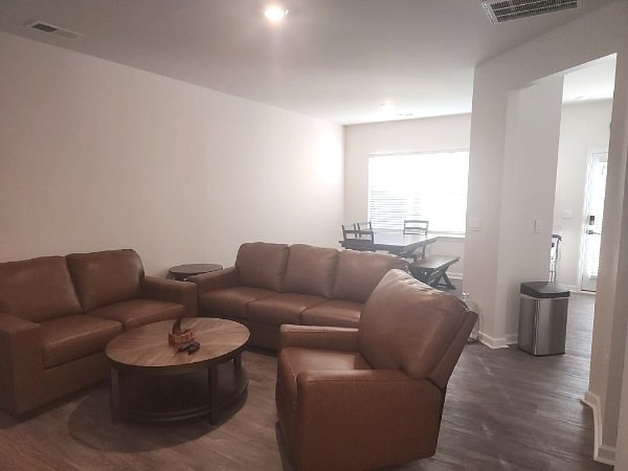 Furnished Finder property 1048857_1 photo 13