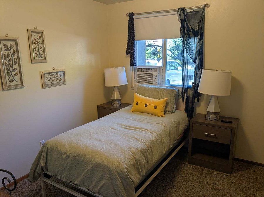 Furnished Finder property 1048859_1 photo 6