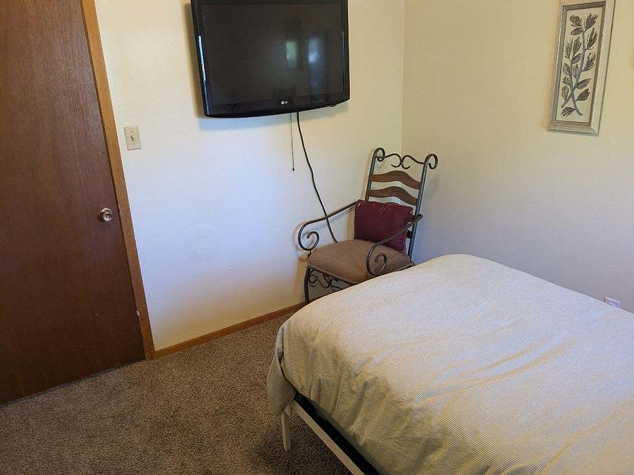 Furnished Finder property 1048859_1 photo 7