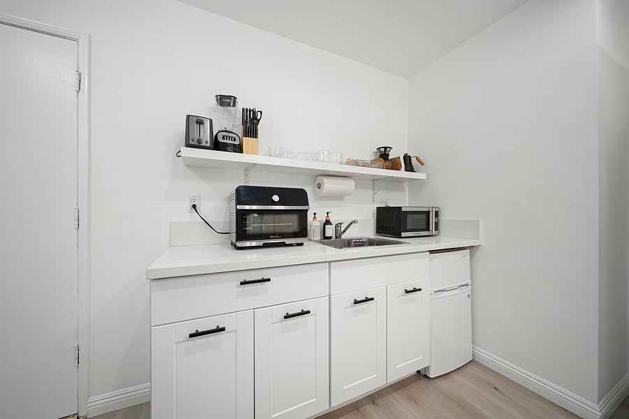 Furnished Finder property 1048869_1 photo 14