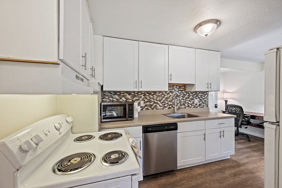 Furnished Finder property 1048870_1 photo 10