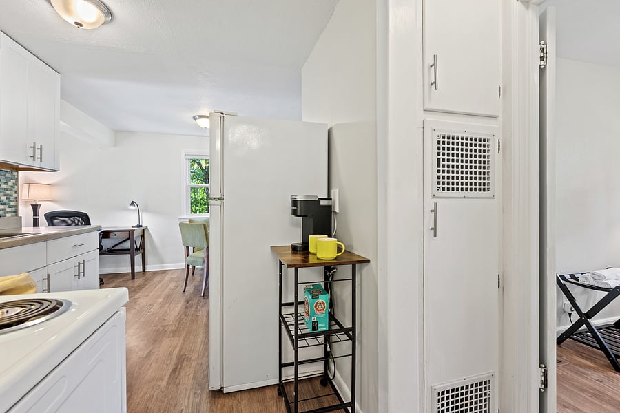 Furnished Finder property 1048870_1 photo 11