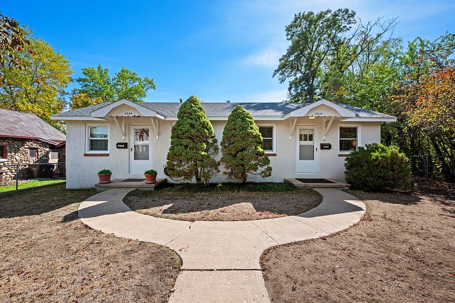 The unit available for leasing is the right side of this duplex.