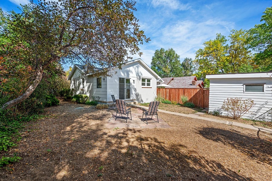 Very large private back yard.