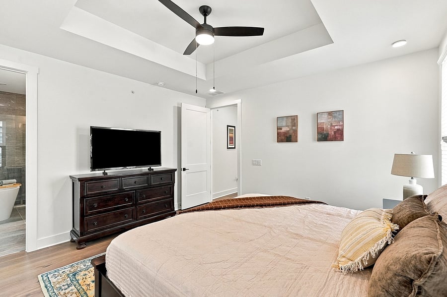 Furnished Finder property 1048871_1 photo 16