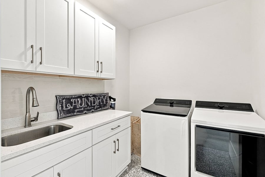 Furnished Finder property 1048871_1 photo 7