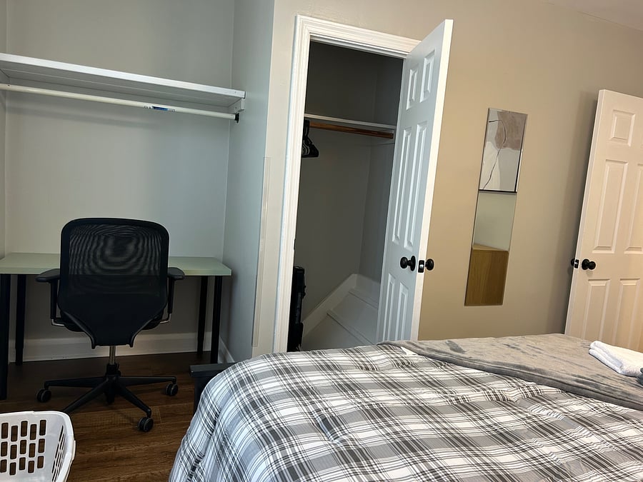 Furnished Finder property 1048880_1 photo 37