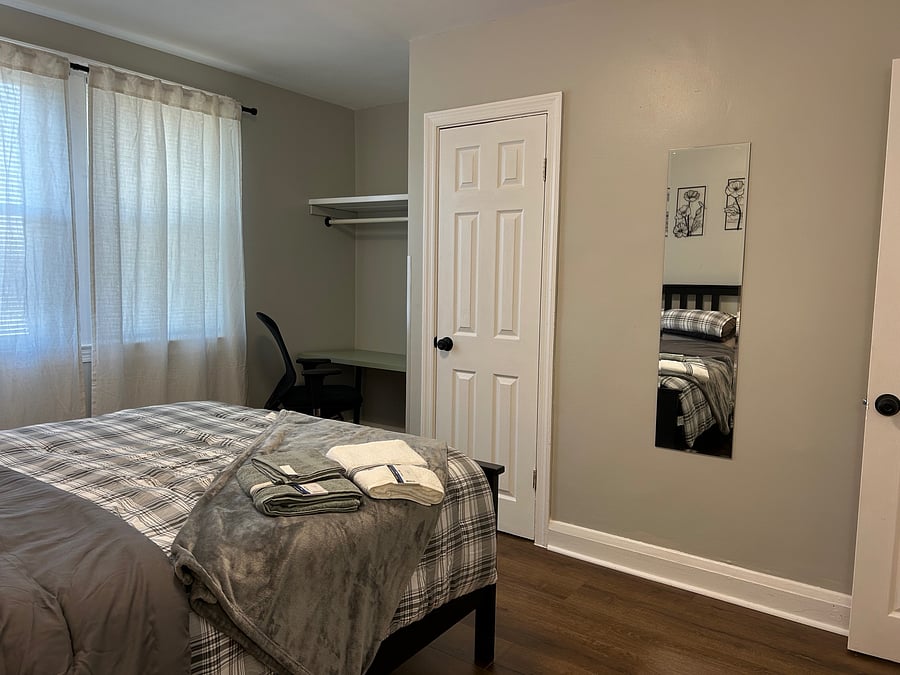 Furnished Finder property 1048880_1 photo 32