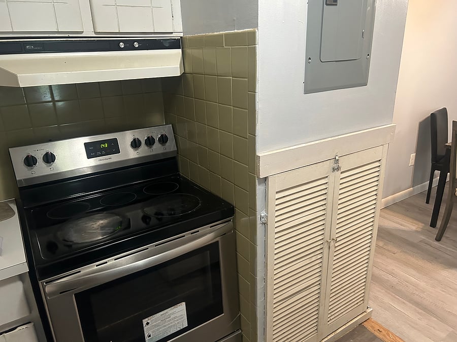 Furnished Finder property 1048884_1 photo 3