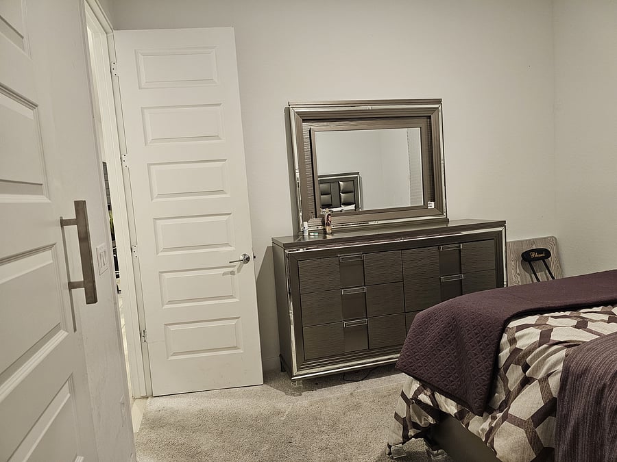 Furnished Finder property 1048891_1 photo 4