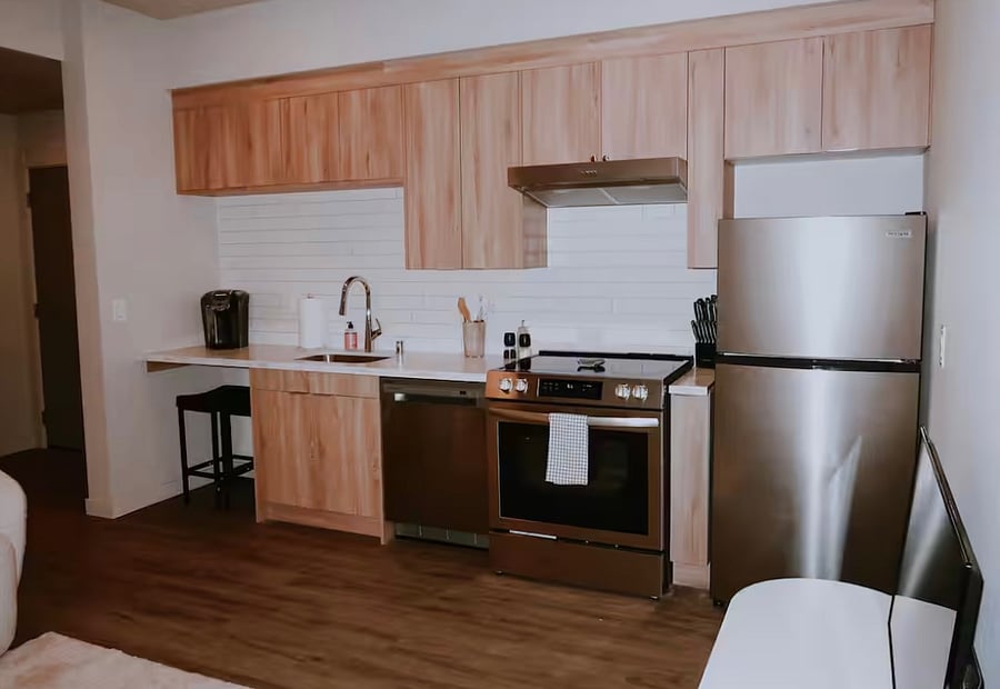 Furnished Finder property 1048892_1 photo 2