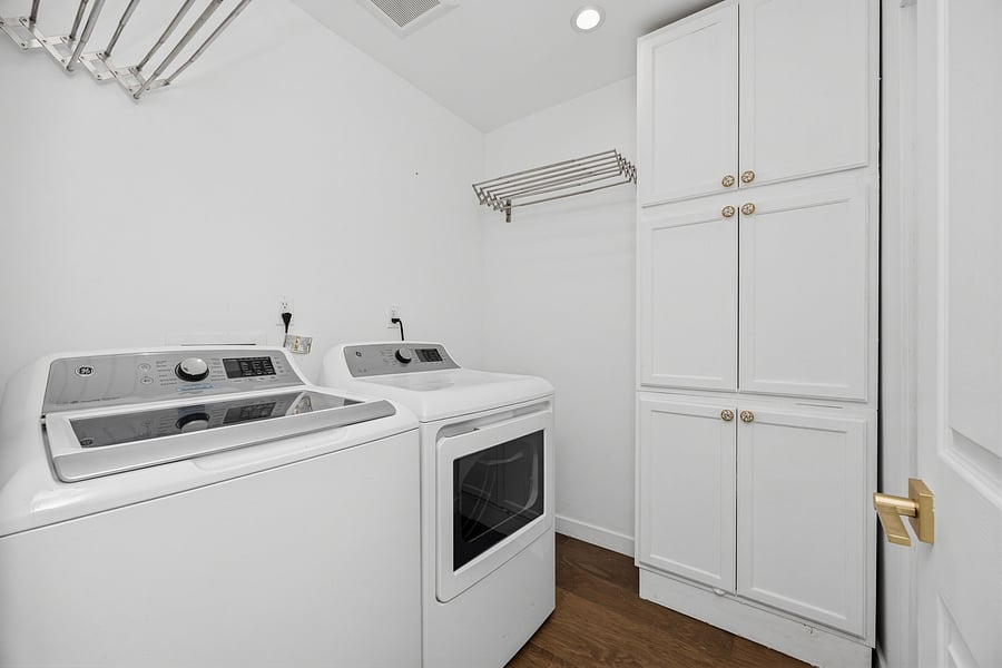 Furnished Finder property 1048894_1 photo 29