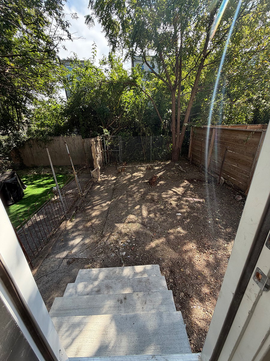 Furnished Finder property 1048898_1 photo 11