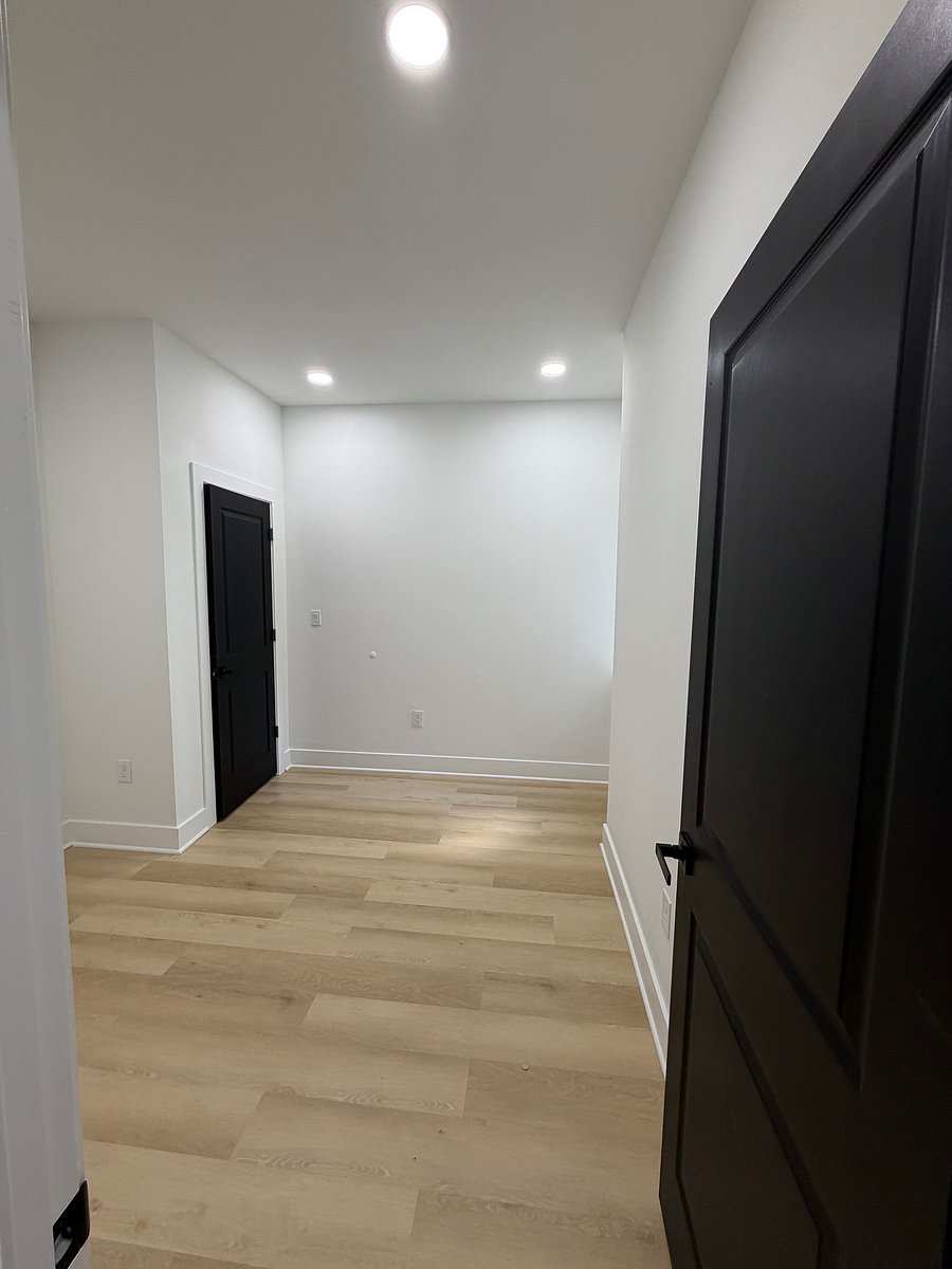 Furnished Finder property 1048898_1 photo 12