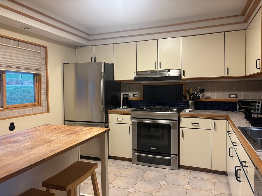Furnished Finder property 1048917_1 photo 9