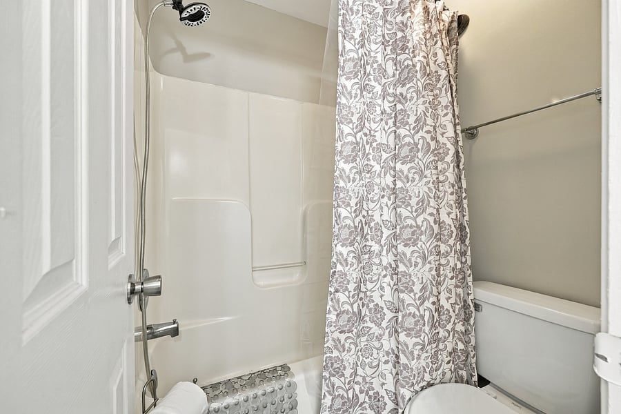 Furnished Finder property 1048921_1 photo 34