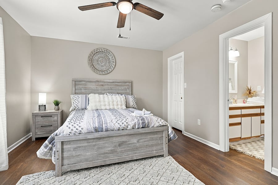 Furnished Finder property 1048927_1 photo 41