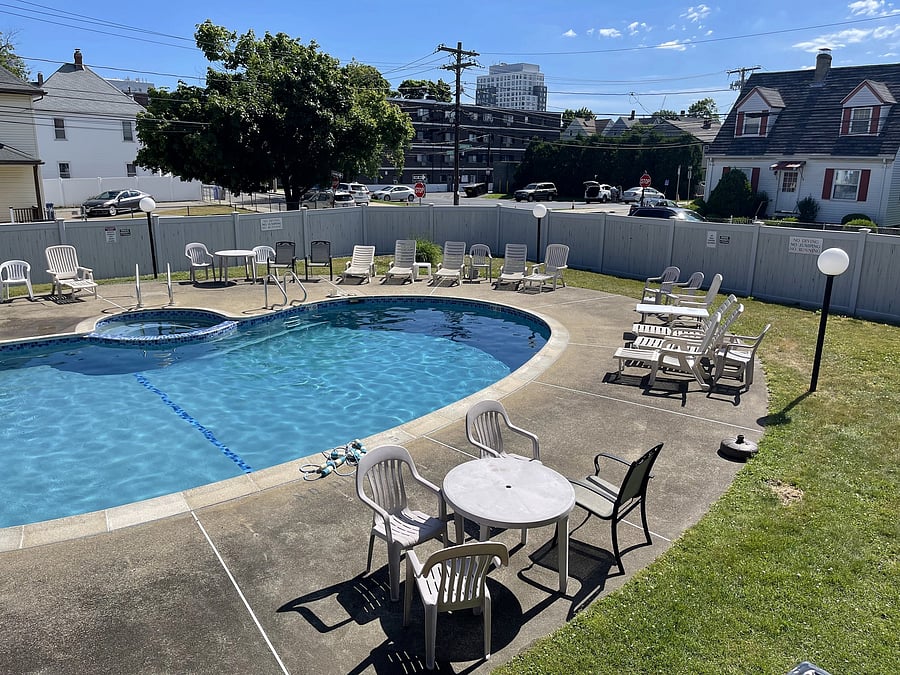 Furnished Finder property 1048928_1 photo 17