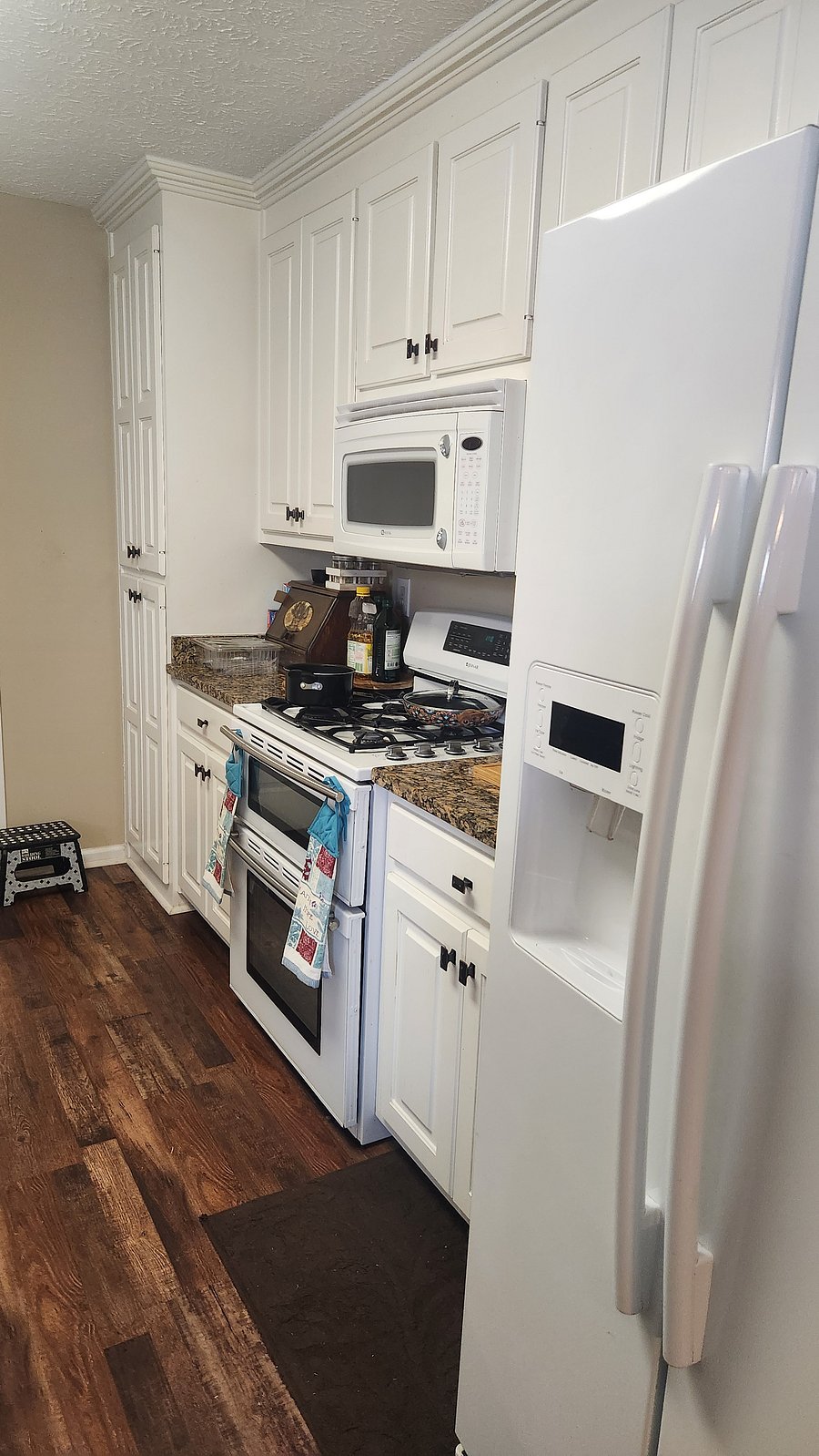 Furnished Finder property 1048947_1 photo 21