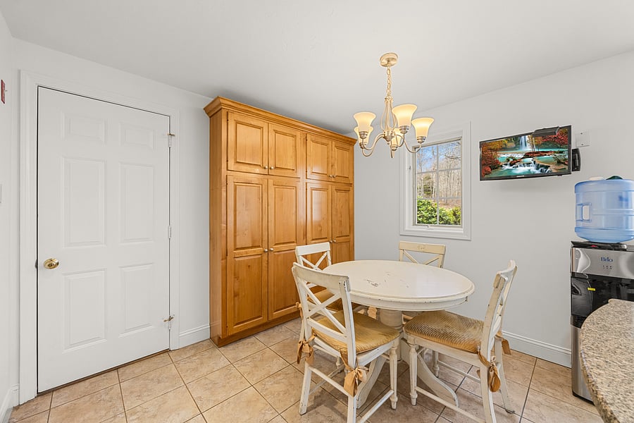 Furnished Finder property 1048954_1 photo 22