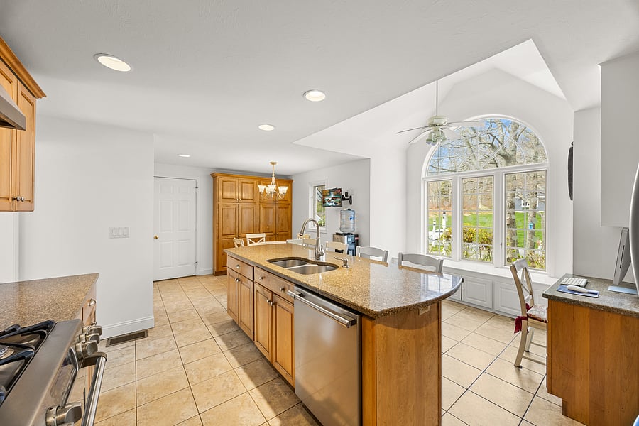 Furnished Finder property 1048954_1 photo 29