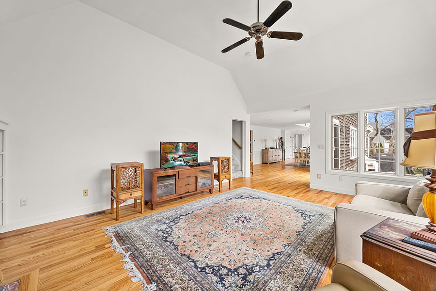 Furnished Finder property 1048954_1 photo 32