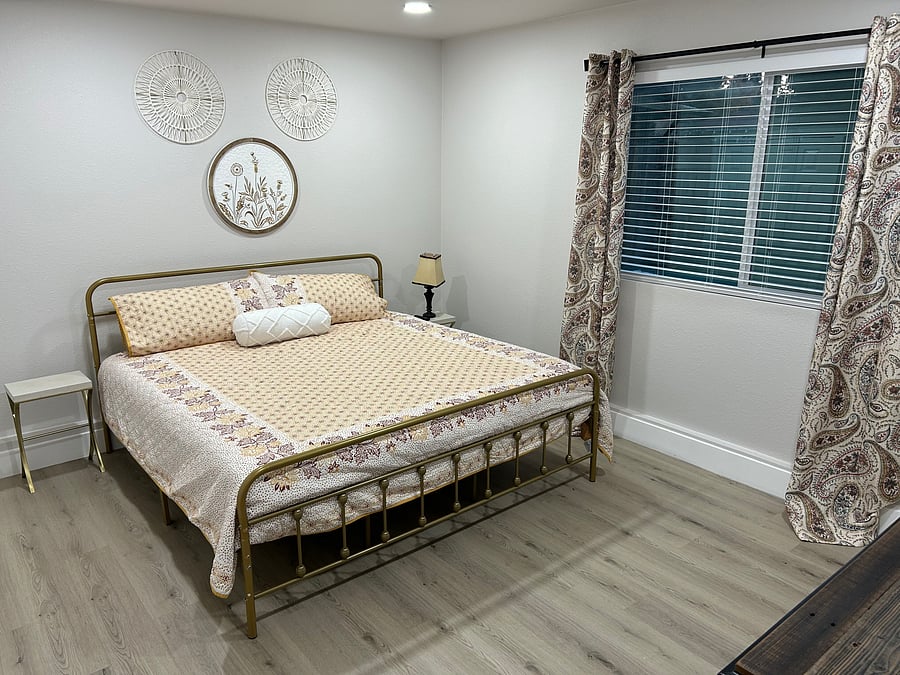 Furnished Finder property 1048973_1 photo 5