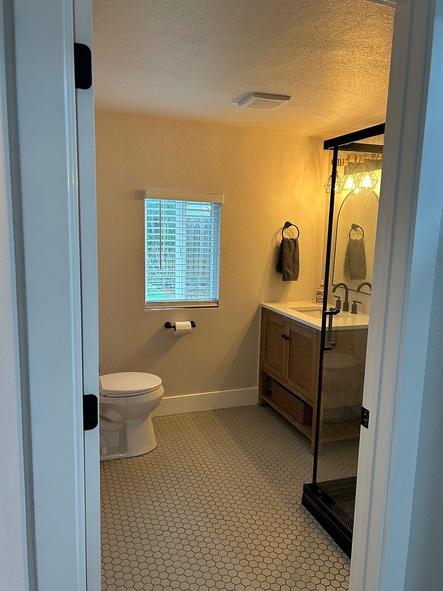 Furnished Finder property 1048973_1 photo 15