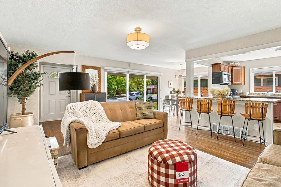 Furnished Finder property 1049021_1 photo 4