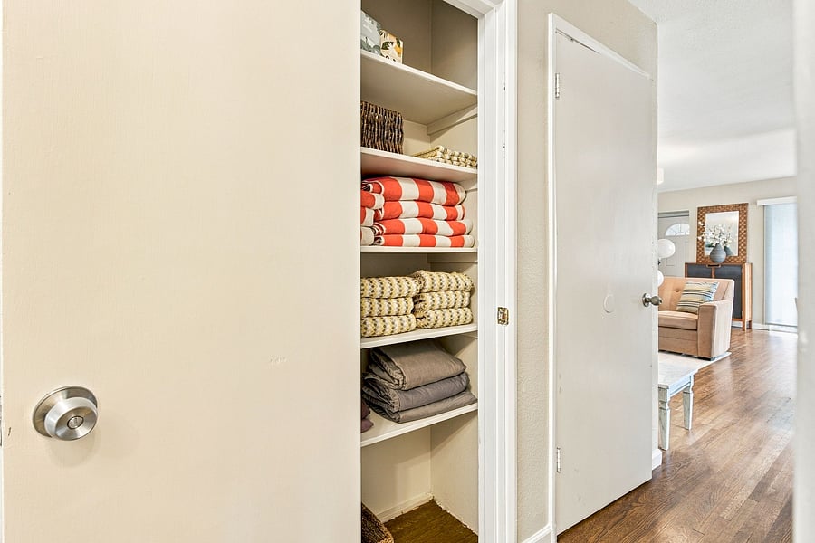 Furnished Finder property 1049021_1 photo 22