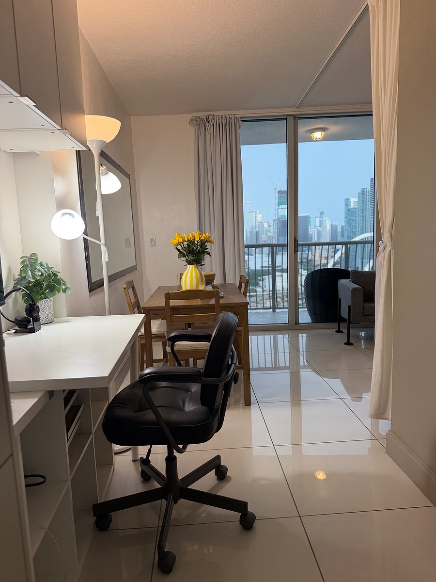 Furnished Finder property 1049024_1 photo 24